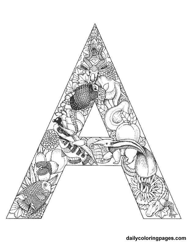 Coloriage de l'alphabet avec des lettres décorées et des éléments ludiques