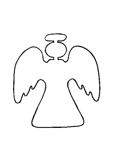 Un ange souriant avec des ailes délicates dans un ciel étoilé