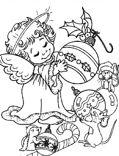 Un ange aux ailes déployées entouré de nuages