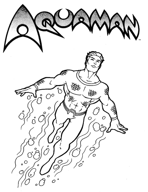 Aquaman brandissant son trident au bord de l'océan