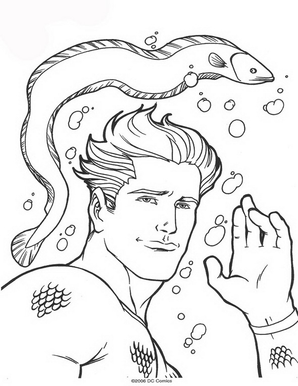 Aquaman en pleine action dans l'océan