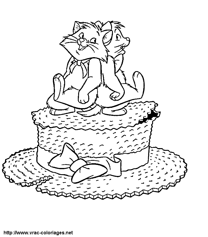 Coloriage des Aristochats avec Duchess et ses chatons dans un cadre chaleureux