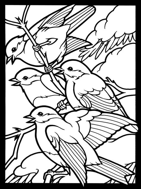 Coloriage d'une scène de nature avec un grand arbre et des éléments floraux Coloriage d'une scène de nature avec un grand arbre et des éléments floraux
