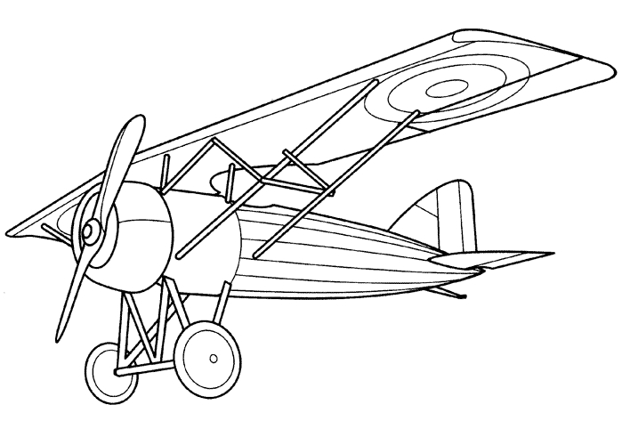 Avion en plein vol au-dessus des nuages