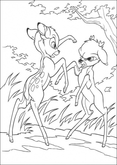 Bambi se tient debout dans la forêt entouré d'arbres et de feuillage