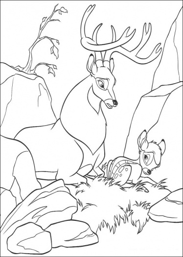Bambi et ses amis dans une clairière en pleine nature