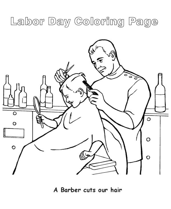 Un barbier attentif coiffant un client dans son salon