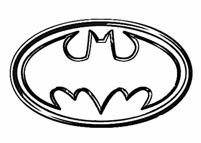 Batman en pleine action sur fond urbain