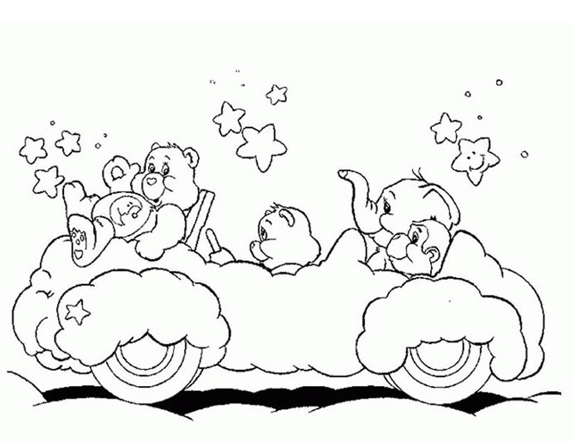 Un bisounours câlinours entouré de nuages et de fleurs