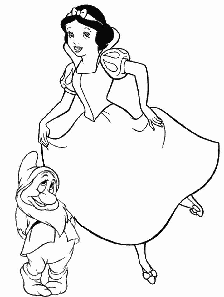 Blanche-Neige et les Sept Nains dans la forêt enchantée