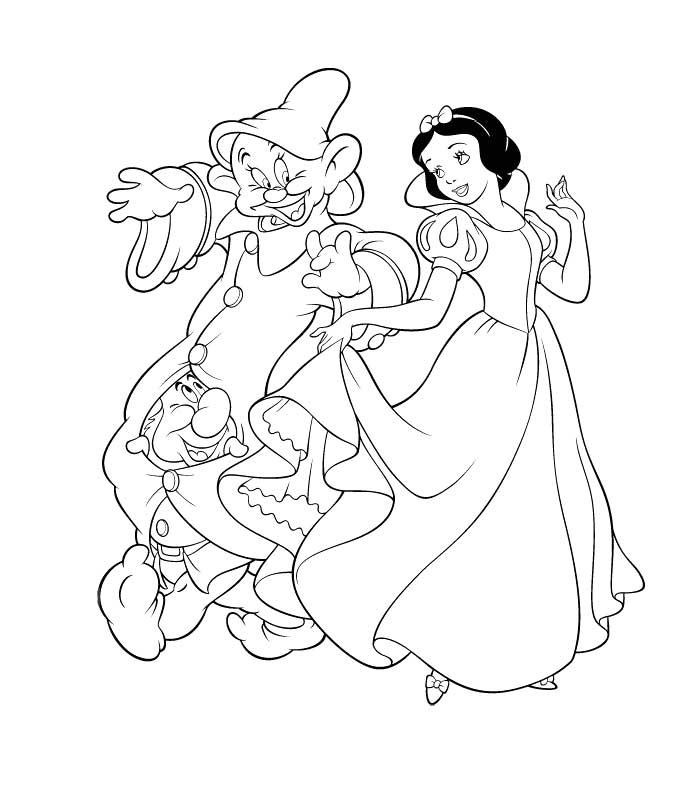 Blanche-Neige et les Sept Nains dans la forêt enchantée