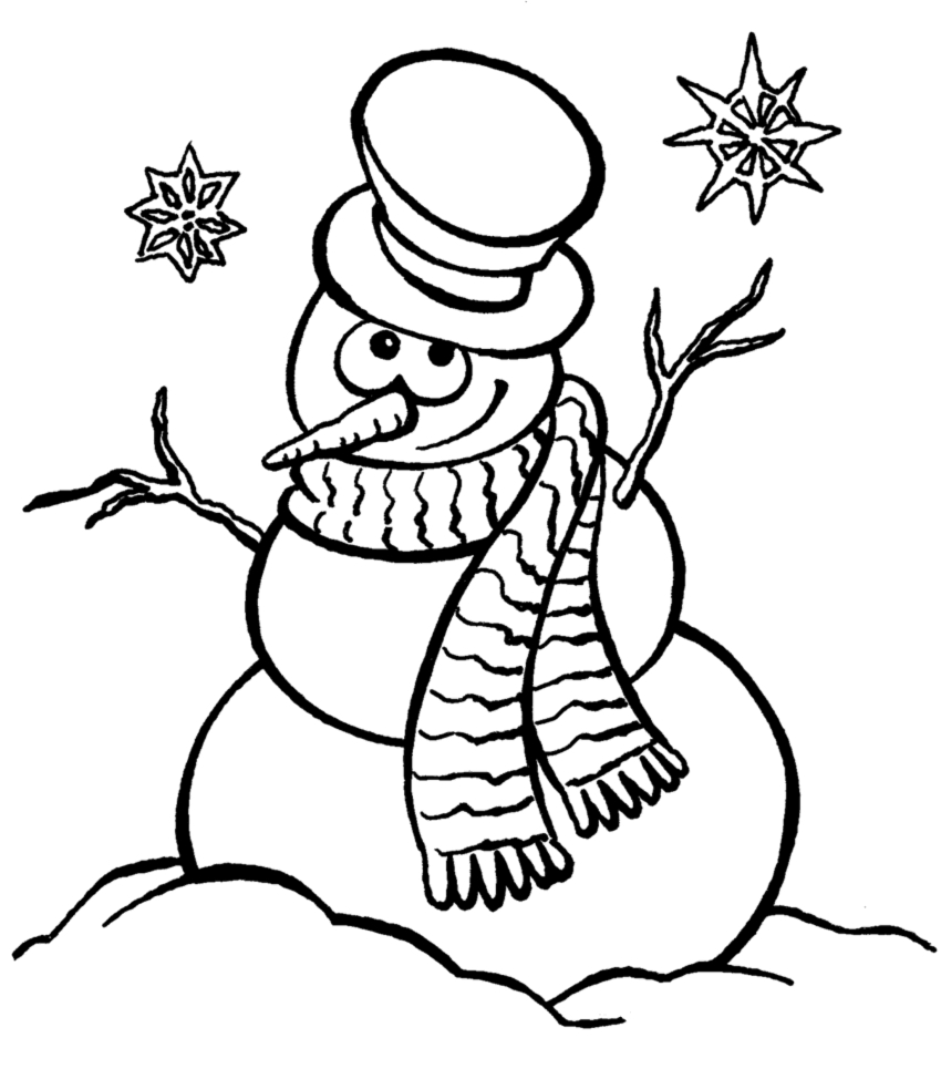 Bonhomme de neige souriant dans un paysage hivernal