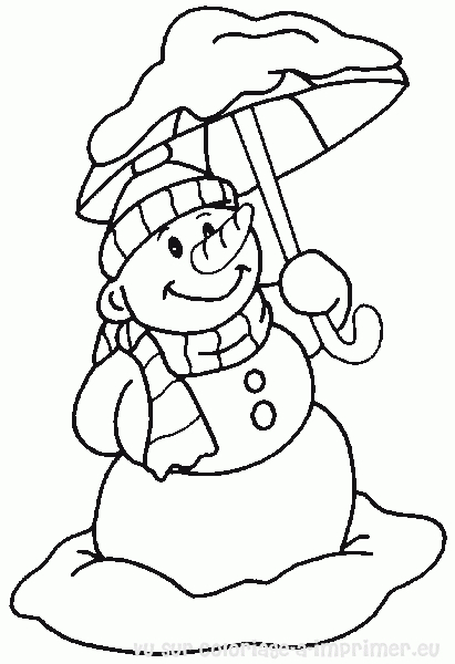 Un bonhomme de neige souriant sous un ciel étoilé
