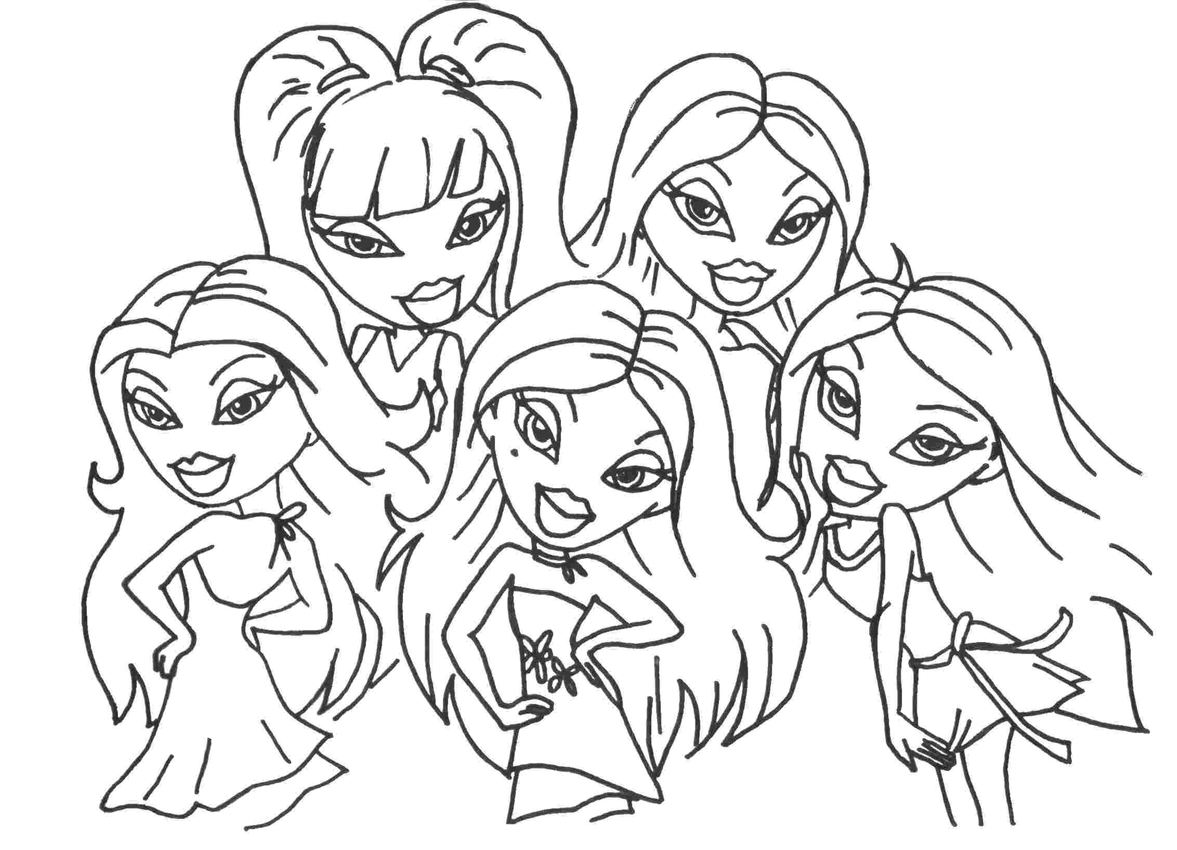 Bratz en pleine séance de mode avec accessoires et décor stylé