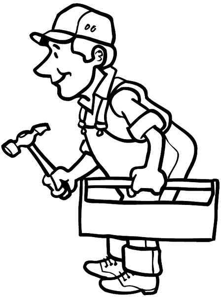 Un bricoleur souriant en pleine action dans son atelier