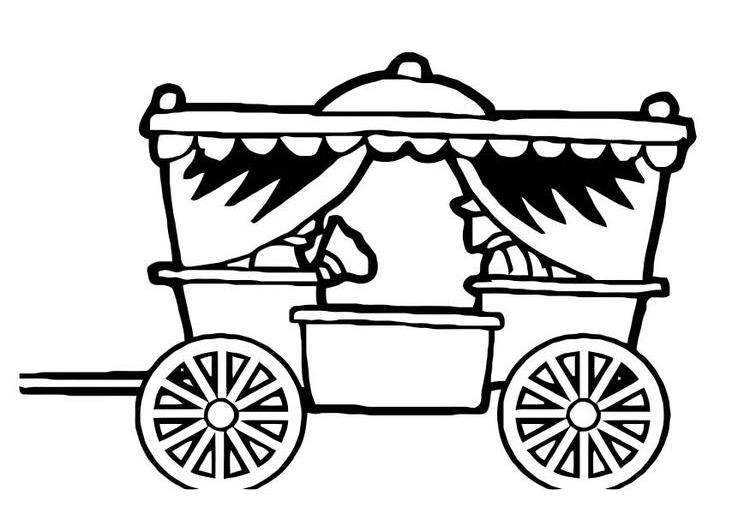 Carrosse majestueux tiré par des chevaux dans un décor de conte