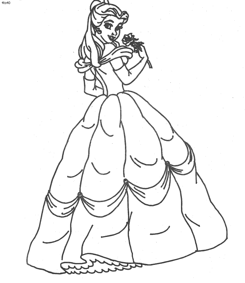 Cendrillon dans sa robe de bal, entourée de la magie du moment