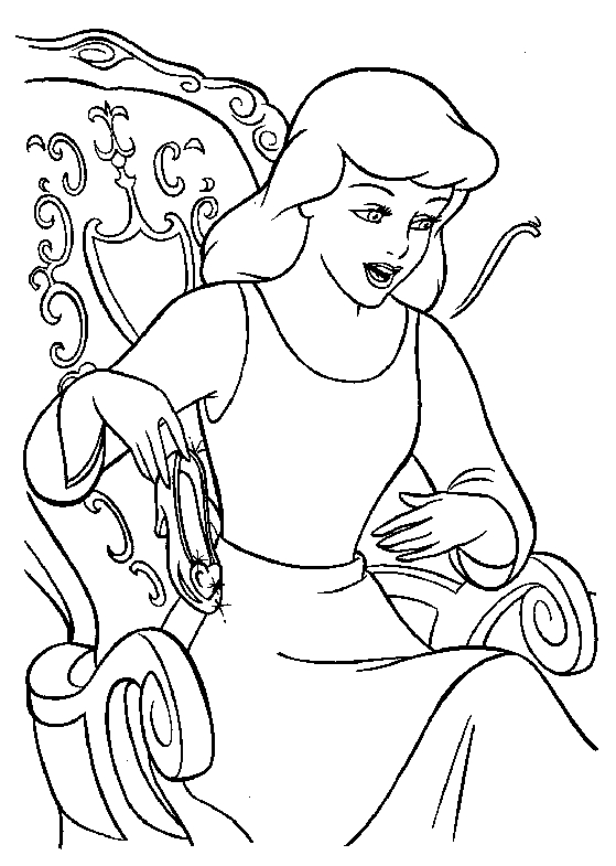 Cendrillon dans sa robe de bal au milieu des scintillants éléments de la soirée