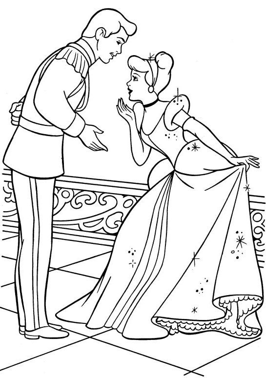 Cendrillon dans sa robe de bal, prête à danser au château