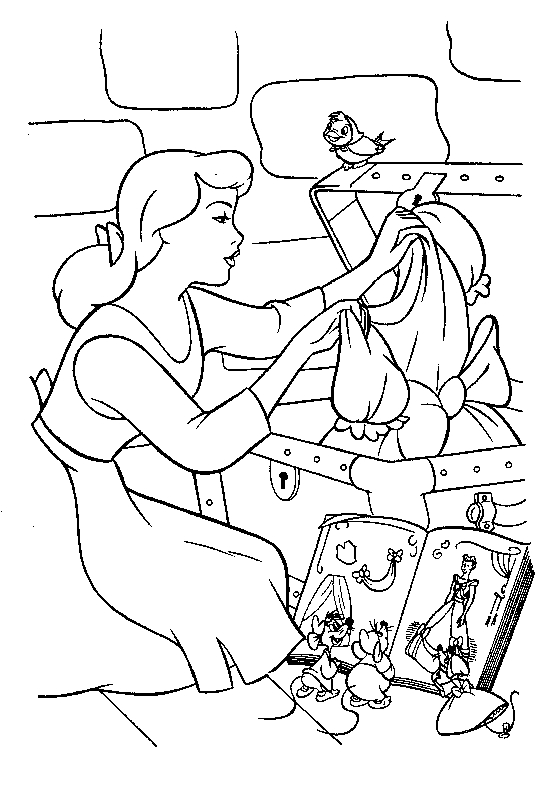 Cendrillon dans sa robe de bal au milieu des oiseaux