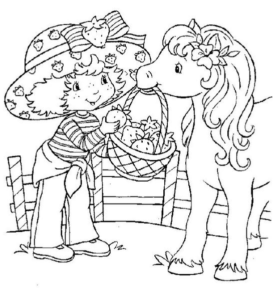 Charlotte aux fraises et Fraisinette dans un jardin fruité