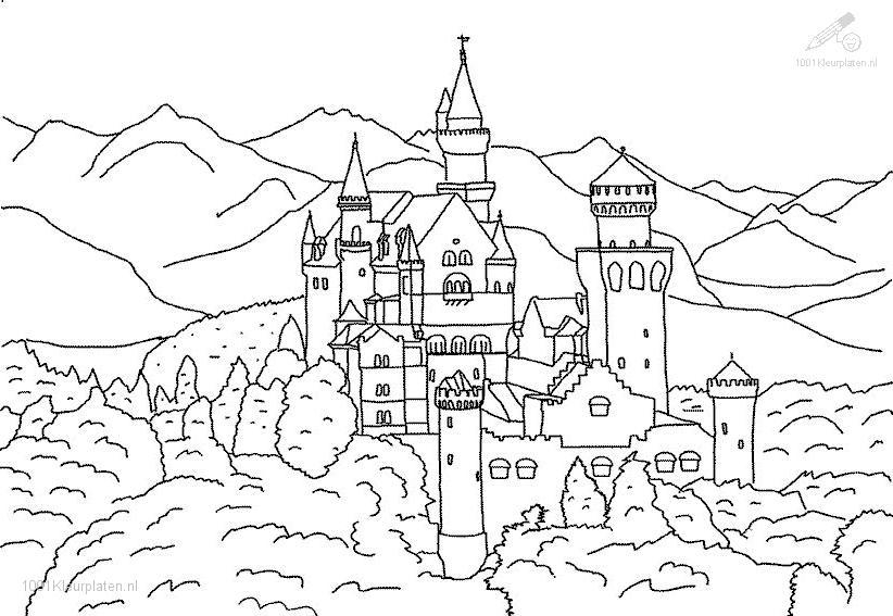 Coloriage d'un château médiéval entouré de ses remparts