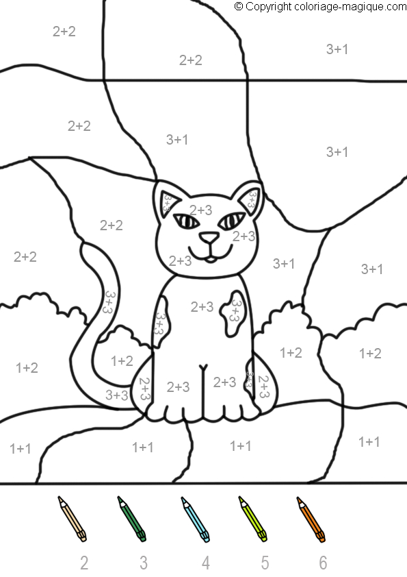 Un chaton espiègle se prélassant sur un coussin moelleux