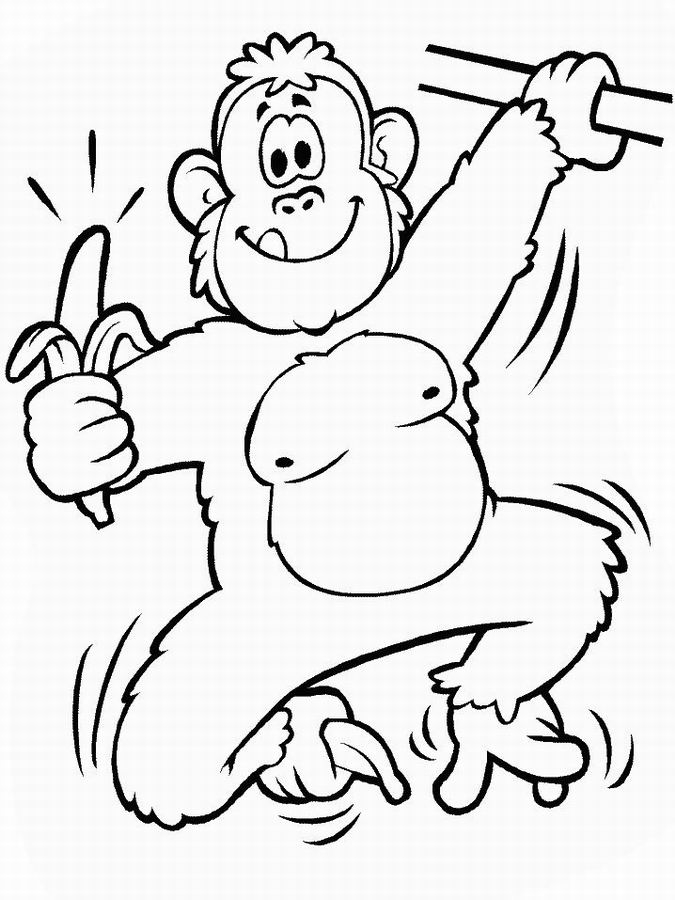 Chimpanzé souriant sur un fond de feuillage luxuriant