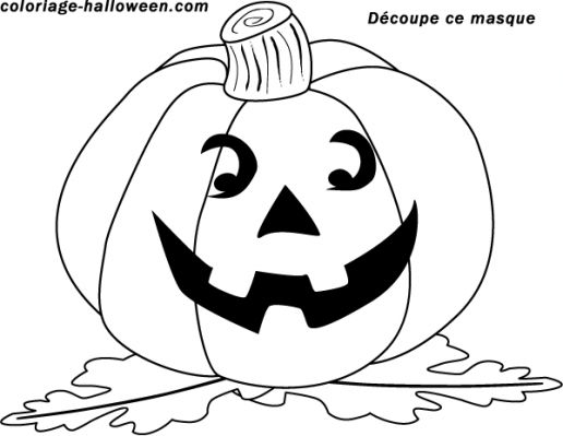 Coloriage d'une citrouille avec un sourire accueillant dans un décor automnal