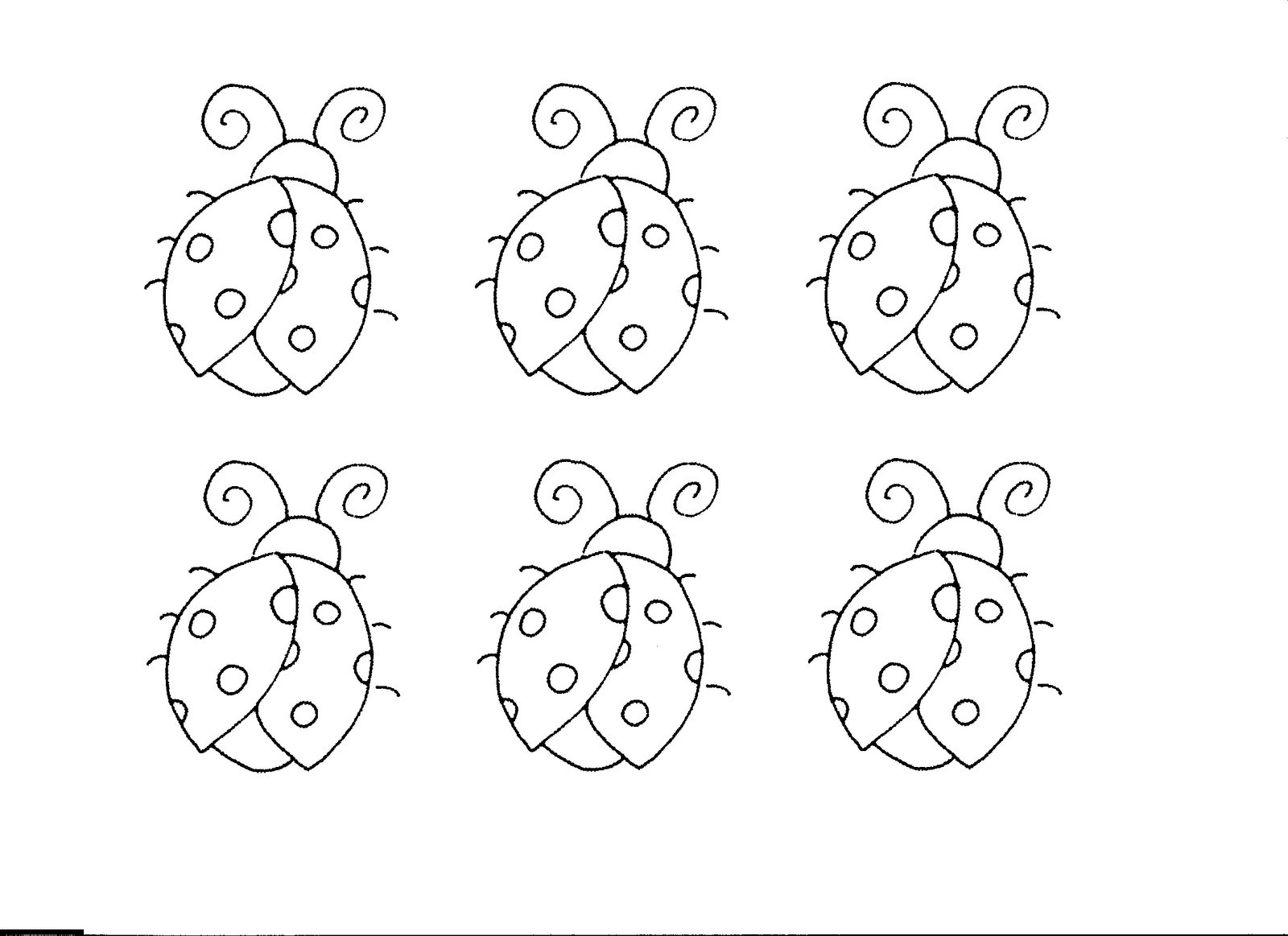 Coloriage d'une coccinelle sur une feuille avec un décor de fleurs