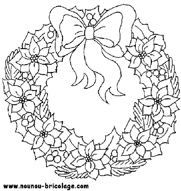 Coloriage d'une couronne de Noël ornée de décorations festives