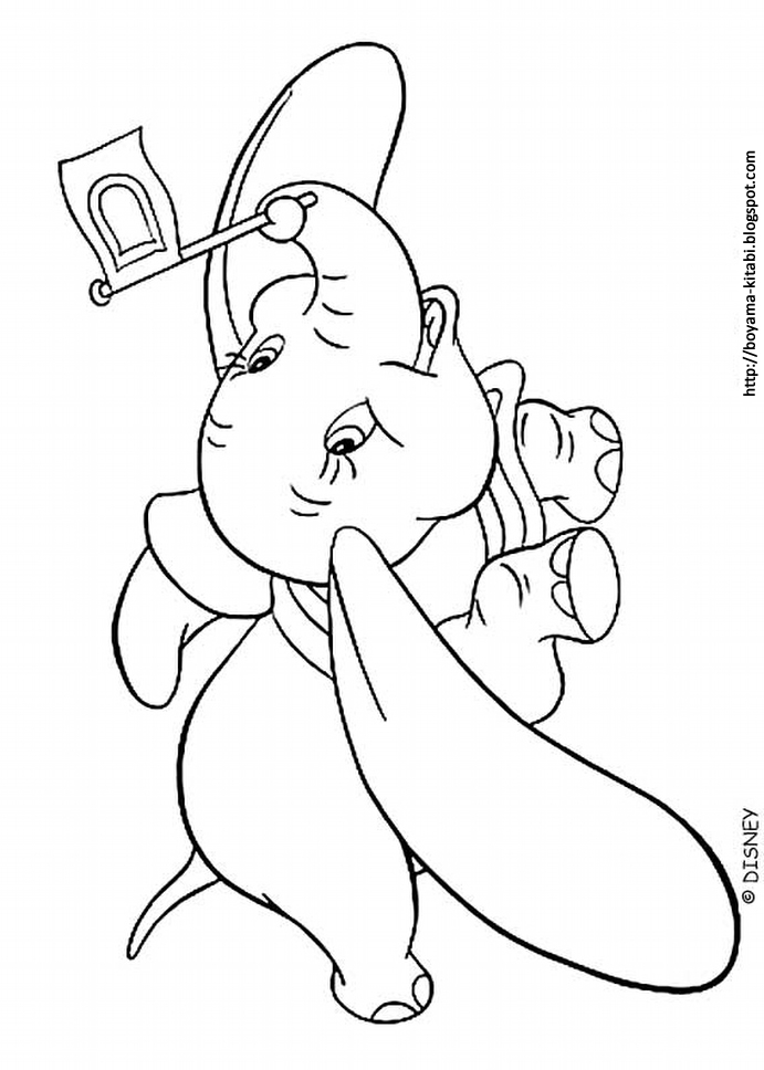 Dumbo et son ami l'oiseau sur un fond naturel