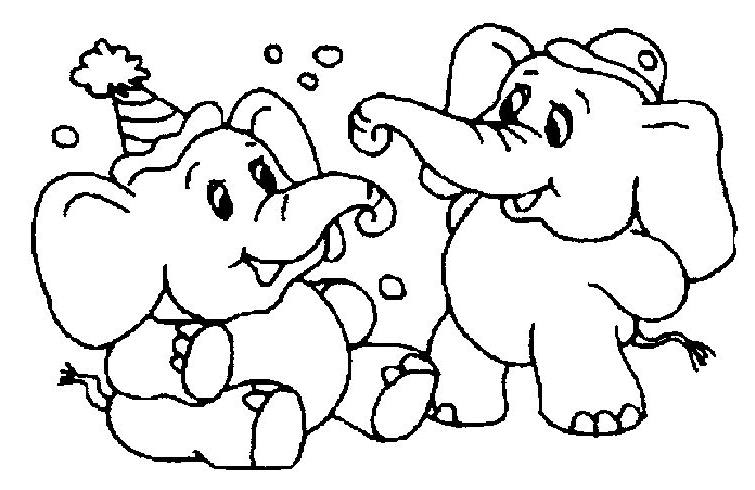 Éléphant debout au milieu de la savane