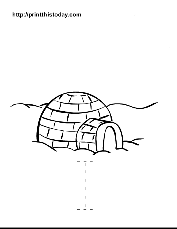 Igloo entouré de neige et de sapins sous un ciel nuageux