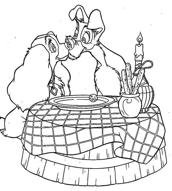 Coloriage des personnages de "La Belle et le Clochard" dans une scène de partage de spaghetti