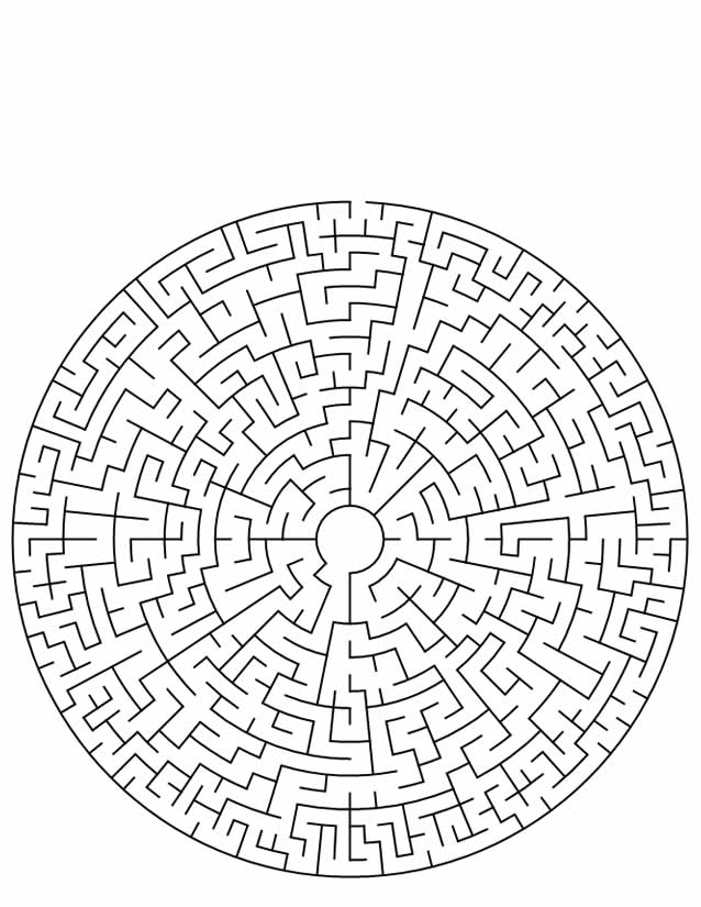 Coloriage d'un labyrinthe avec ses chemins sinueux et ses motifs variés