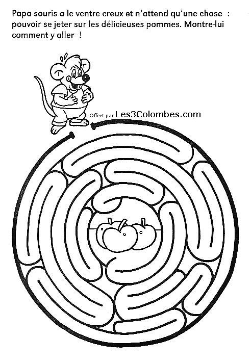 Coloriage de labyrinthe complexe avec des éléments divertissants