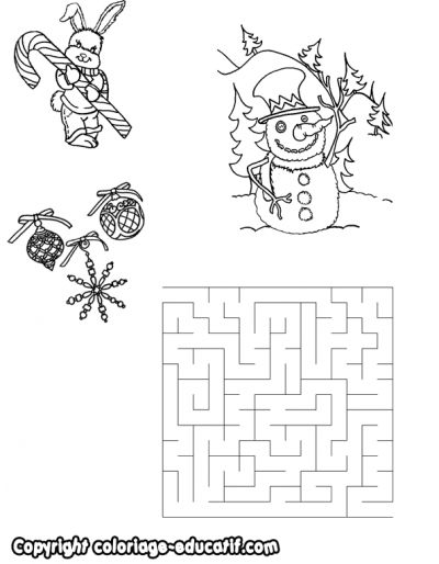 Un labyrinthe complexe avec des chemins sinueux et des motifs variés