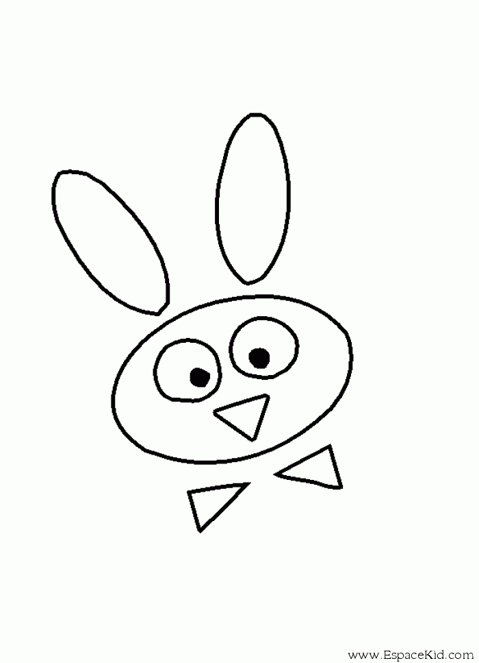 Un lapin joyeux se reposant dans un champ fleuri