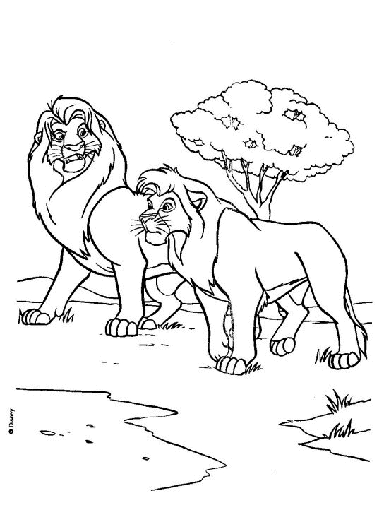 Simba et Nala se reposent sous un arbre dans la savane