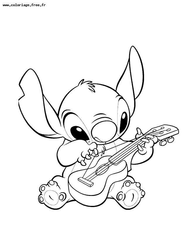 Lilo et Stitch en pleine aventure sur la plage