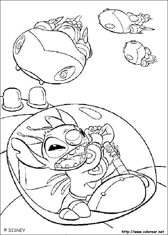 Lilo et Stitch en pleine aventure sur la plage