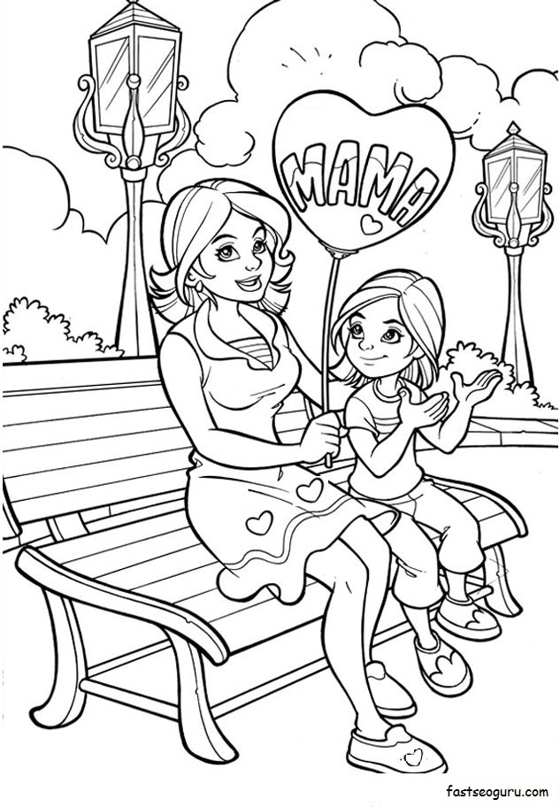 Maman entourée de fleurs, souriante et joyeuse