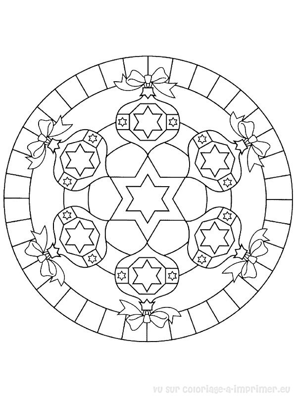 Coloriage de mandalas pour enfants avec motifs variés