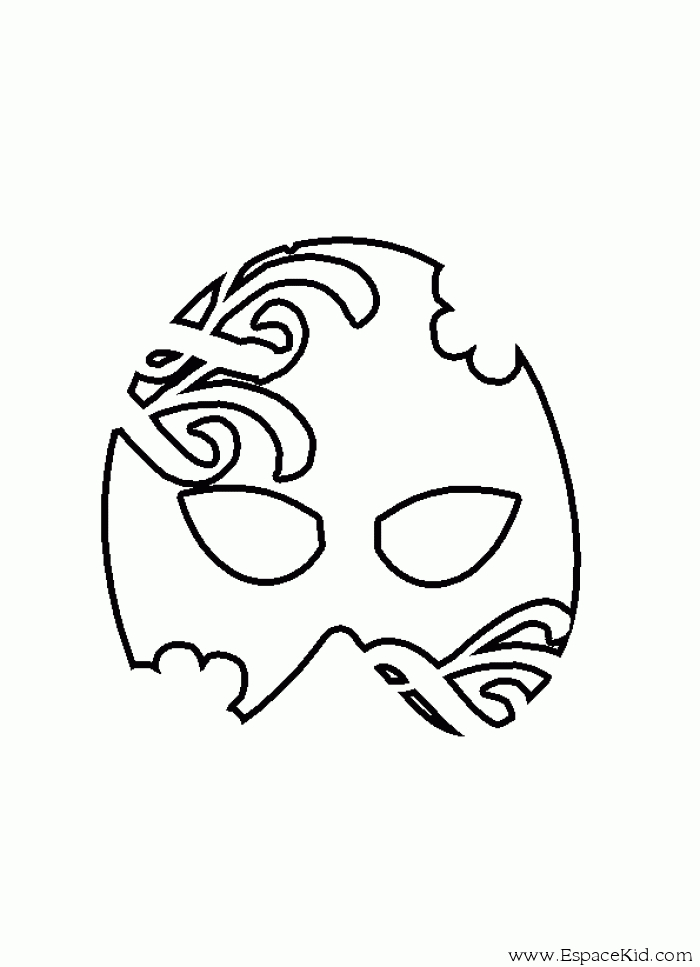 Coloriage d'un masque original avec motifs variés