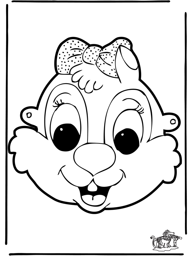 Coloriage d'un masque original avec motifs variés