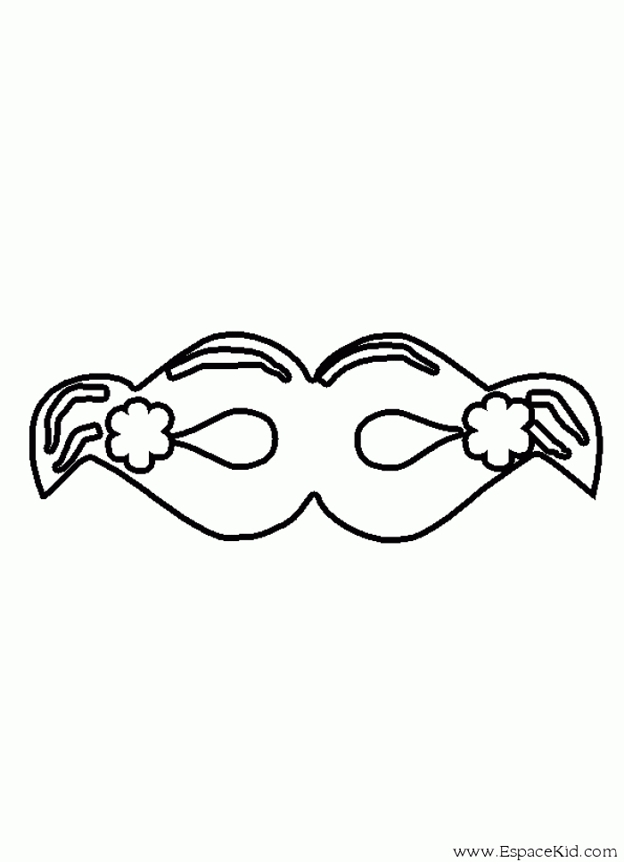 Coloriage d'un masque original avec motifs variés