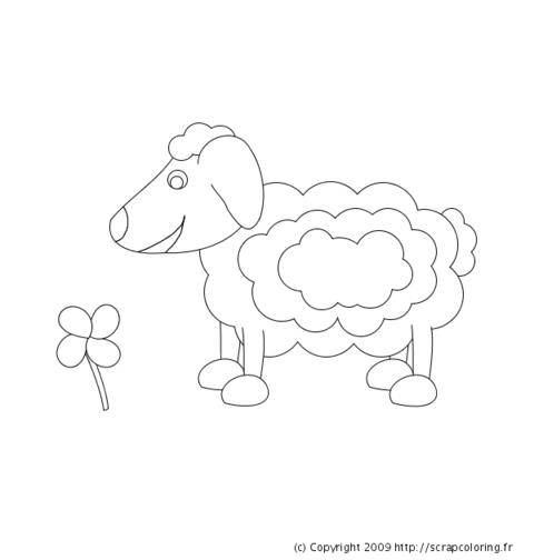 Un mouton paisible dans un champ verdoyant