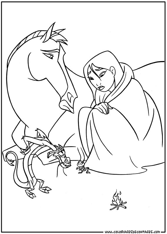 Mulan en pleine préparation pour la bataille dans son armure