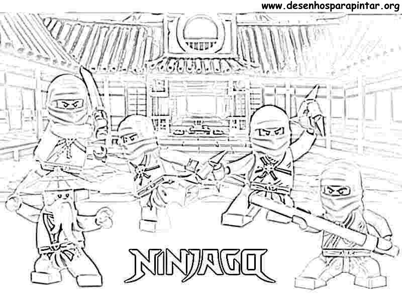 Scène de combat entre ninjas sur un fond dynamique